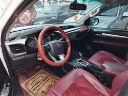 تويوتا هايلوكس